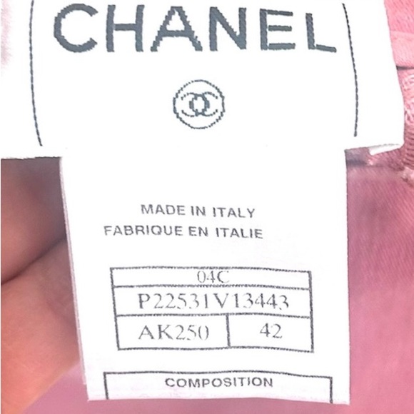 CHANEL soft pink  2004 Skirt - Picture 5 of 15